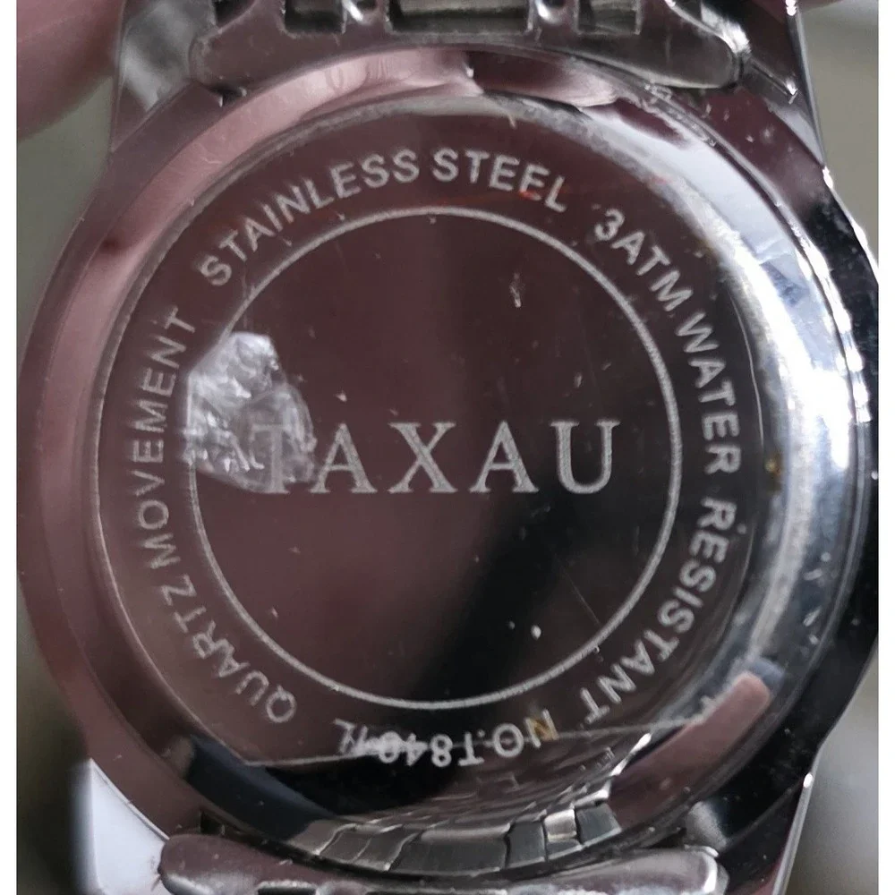 Taxau Quartz Woman's Watch Silvertone‎ Water Resistant 3 ATM Day/Date #0218